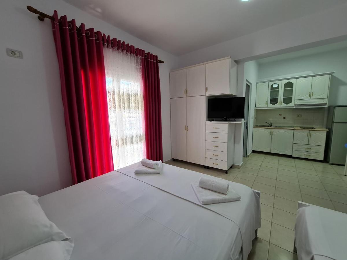 Summer Time Hotel Ksamil Ngoại thất bức ảnh