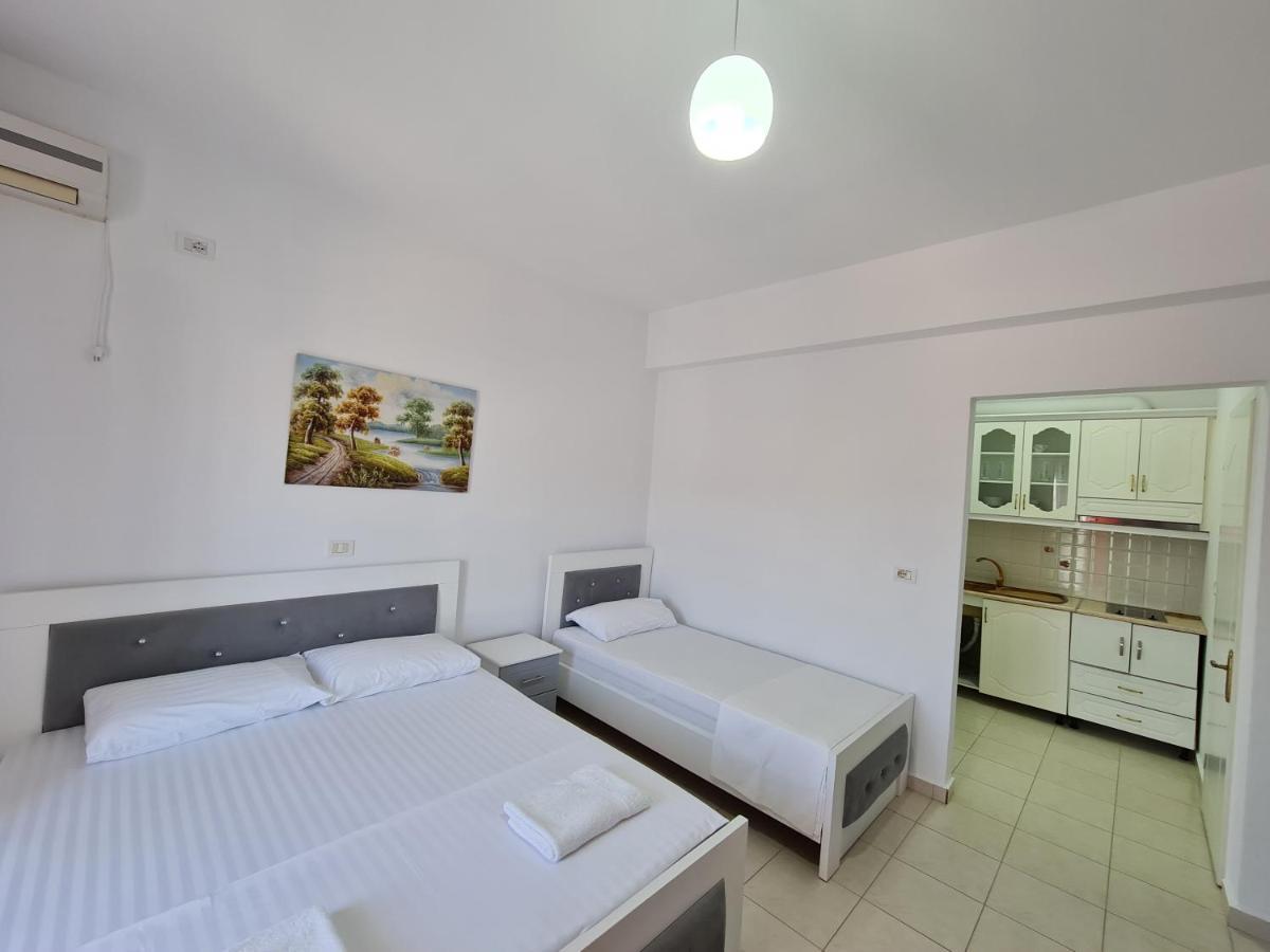 Summer Time Hotel Ksamil Ngoại thất bức ảnh