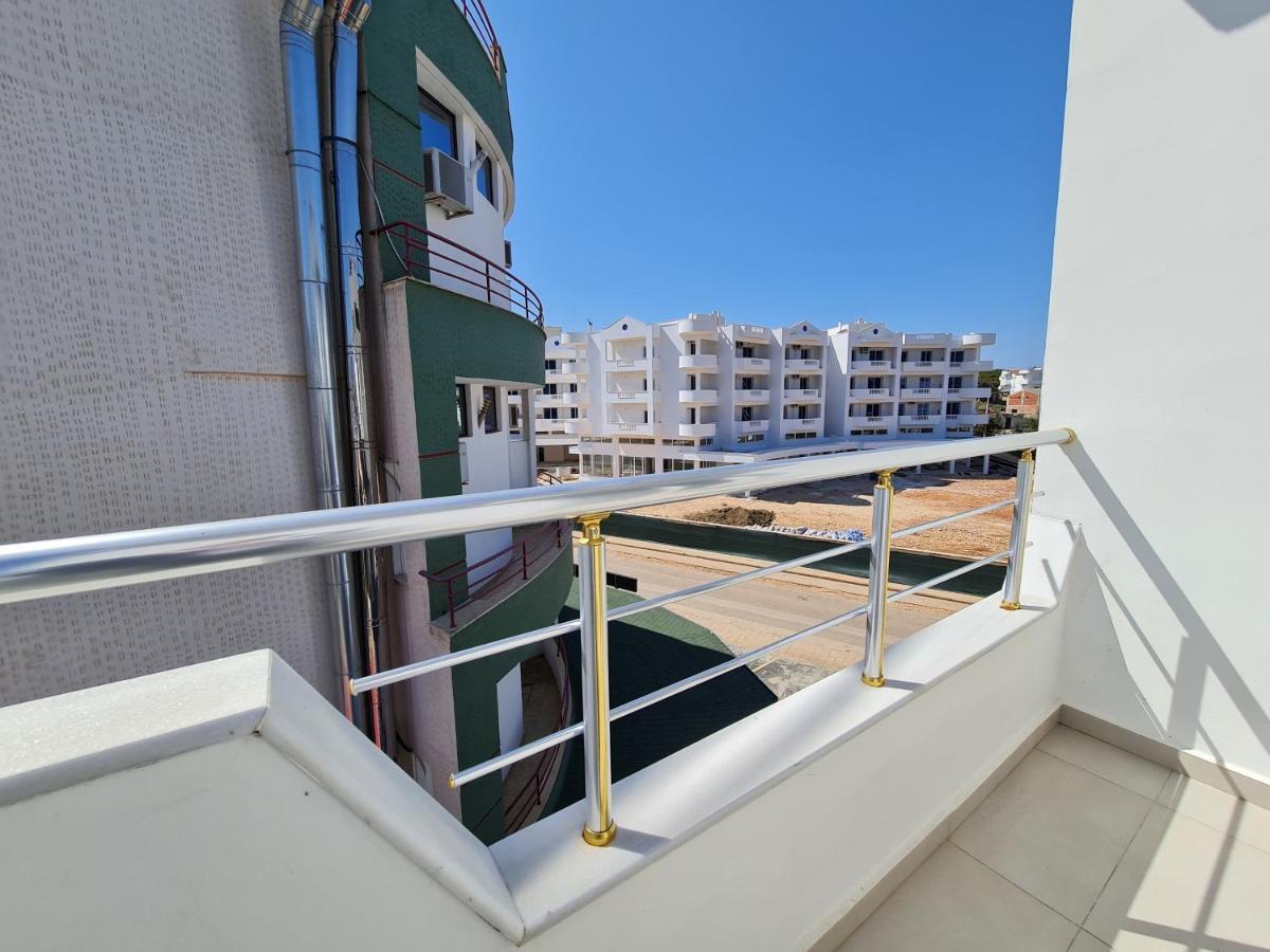 Summer Time Hotel Ksamil Ngoại thất bức ảnh