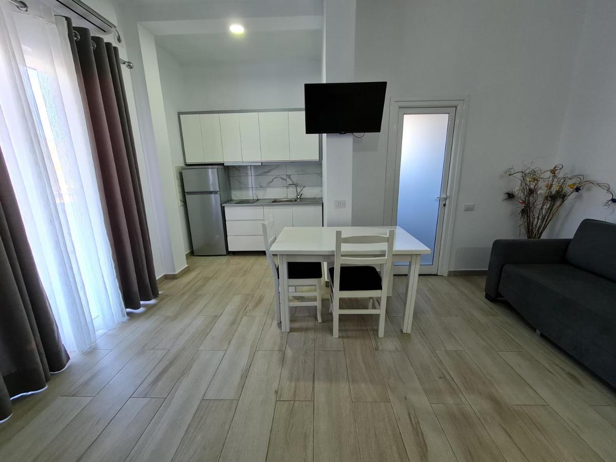 Summer Time Hotel Ksamil Ngoại thất bức ảnh