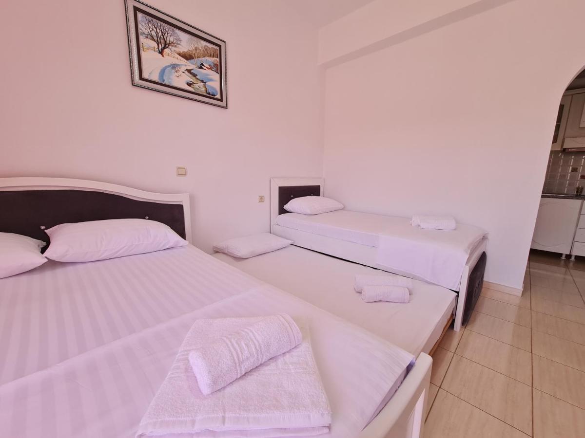 Summer Time Hotel Ksamil Ngoại thất bức ảnh