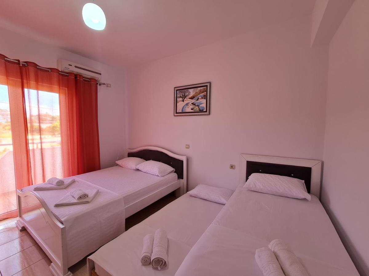 Summer Time Hotel Ksamil Ngoại thất bức ảnh